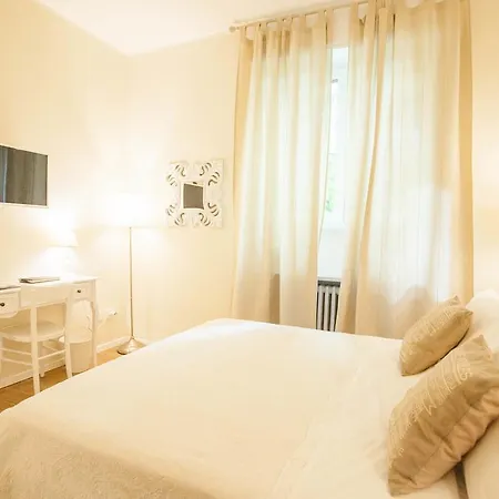 Flats4rent Arena Prestige Verona